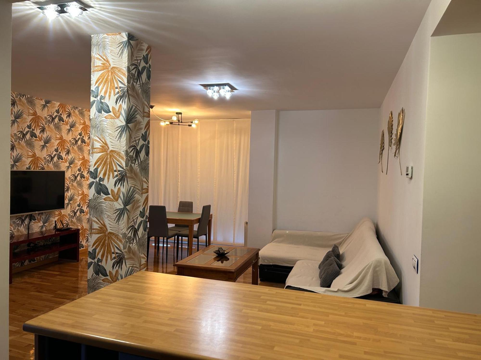 Vut El Parque -Con Piscina En Verano - Aparcamiento En Calle Y Parking Gratis En El Centro Сиудад Реал Екстериор снимка